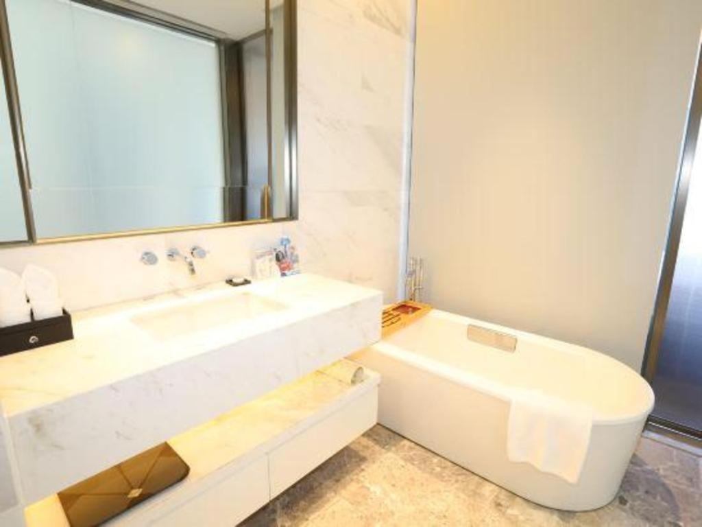 Rock Platinum Sea View Hotel Sanya Eksteriør bilde