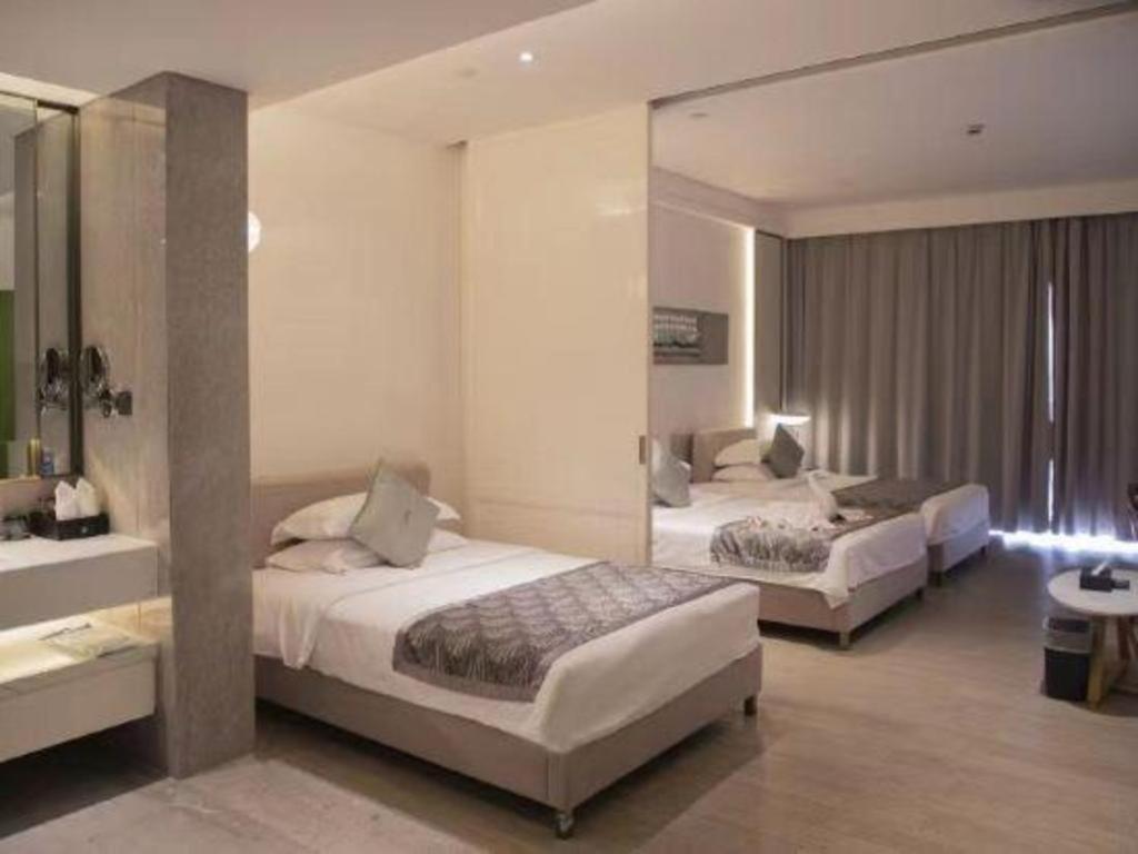 Rock Platinum Sea View Hotel Sanya Eksteriør bilde