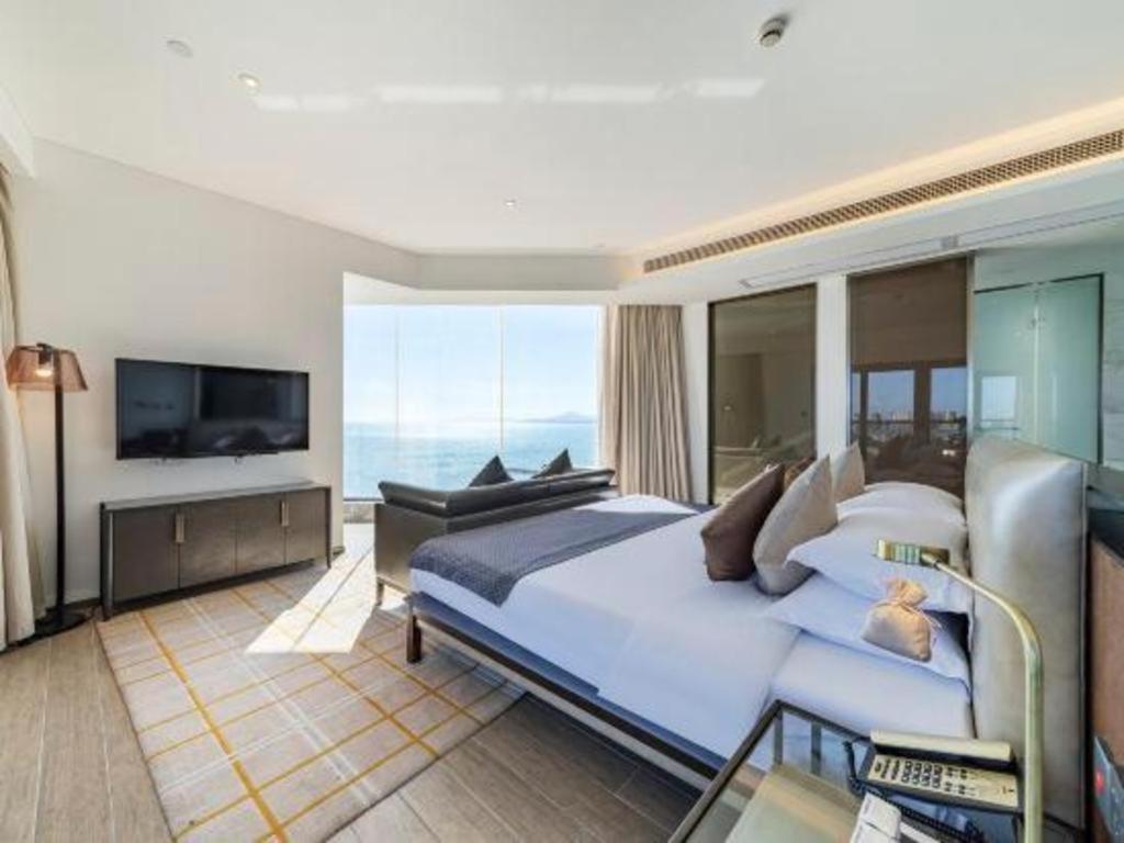 Rock Platinum Sea View Hotel Sanya Eksteriør bilde