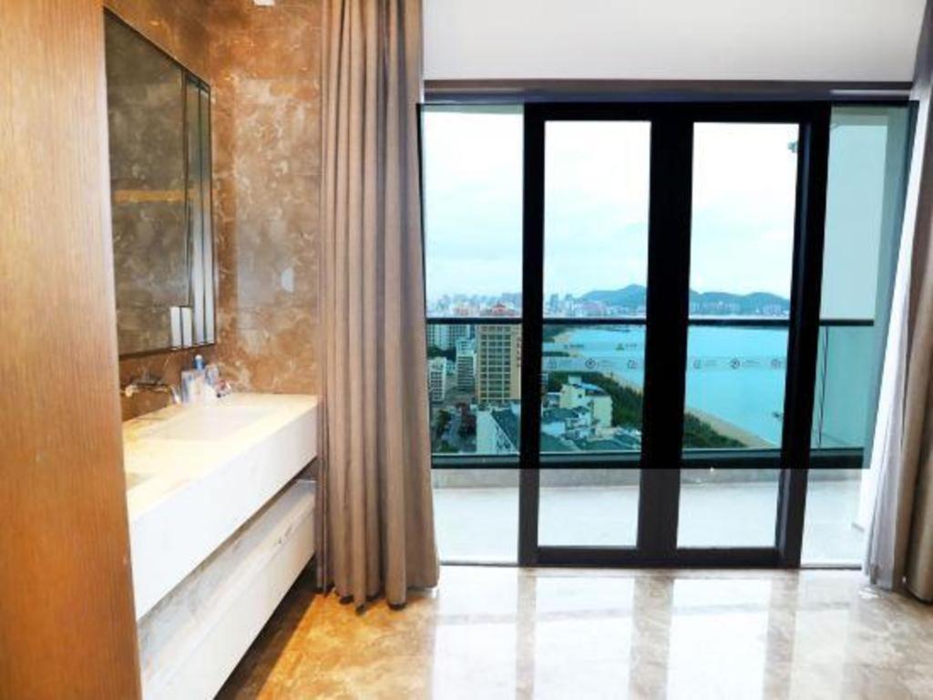 Rock Platinum Sea View Hotel Sanya Eksteriør bilde