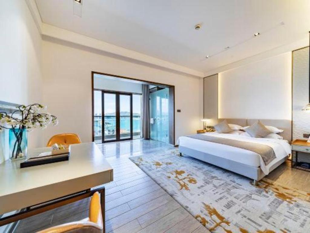 Rock Platinum Sea View Hotel Sanya Eksteriør bilde